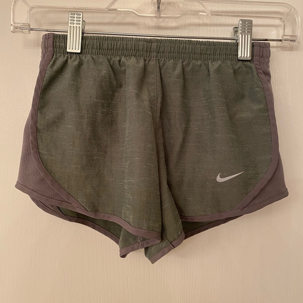 Nike Dri-Fit standard fit size large girls shorts